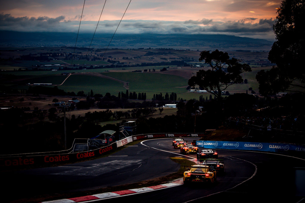 Bastian Buus sluttede top-seks i brutalt Bathurst-drama
(Foto: Absolute Racing)